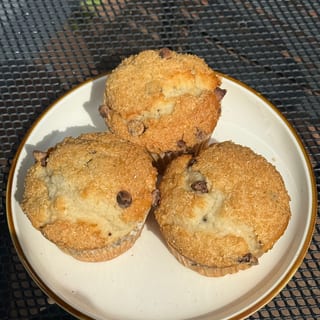 Chocolate Chip Muffin